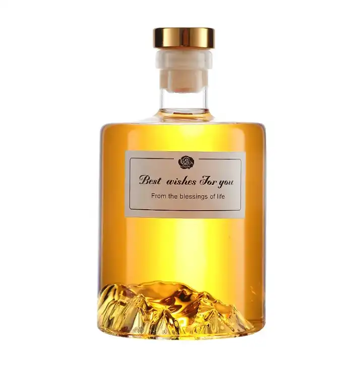 Glass Whiskey Decanter vs Bottle: What’s Better?